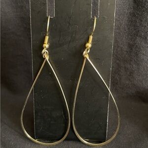 Goldtone wire  earrings